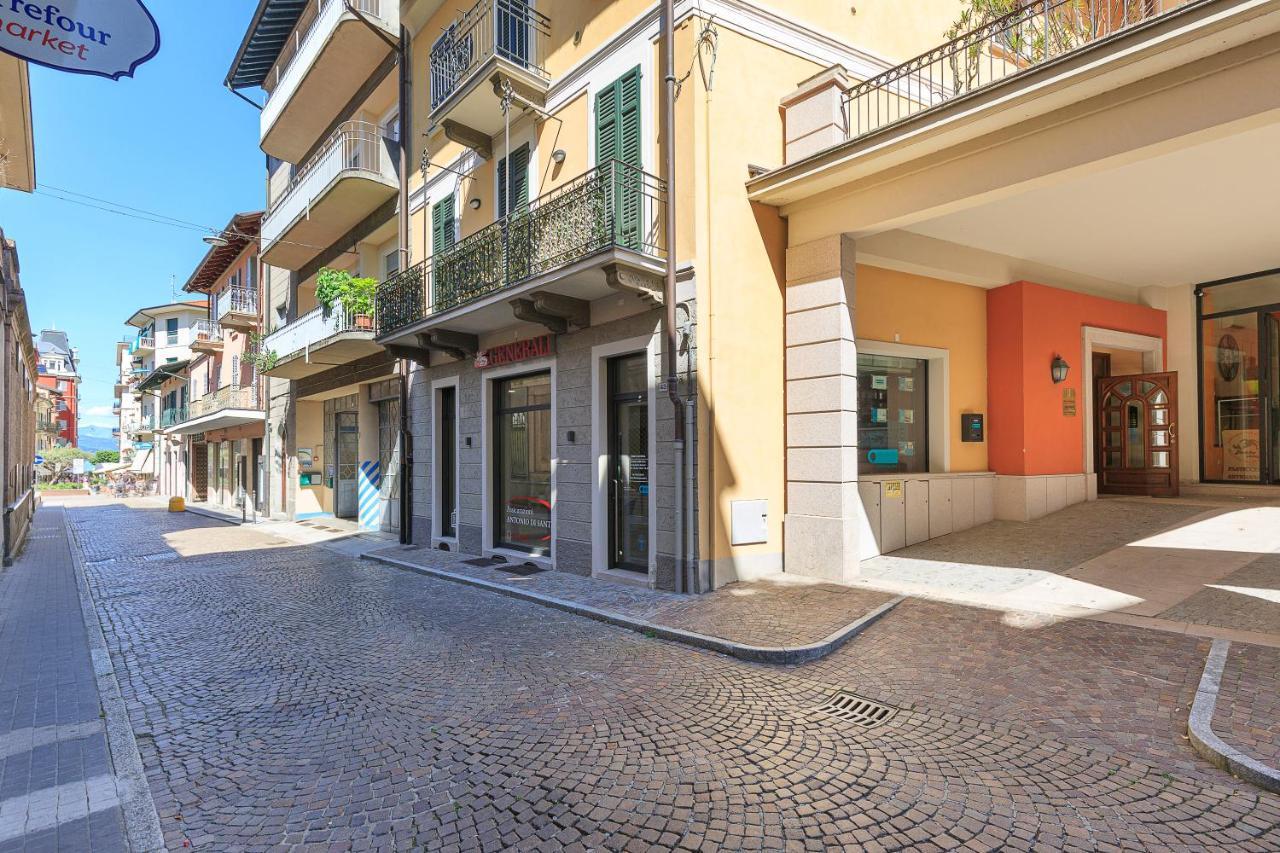 Апартаменти Dolfin - Nel Centro Di Stresa - By Impero House Екстер'єр фото